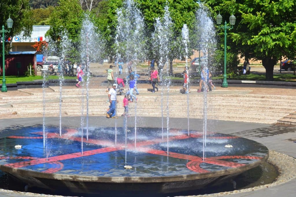 CULTRÚN EN PLAZA DE ARMAS DE PURÉN