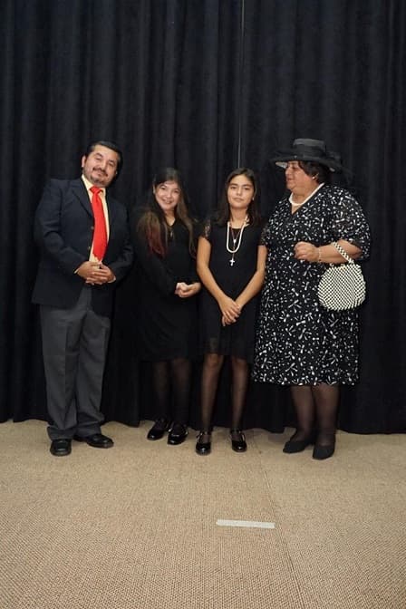 ÉXITO DE PRESENTACIÓN  DE OBRA DE TEATRO «LA PUERTA SE ABRE  AL FINAL DE LA  ALMAGRO»