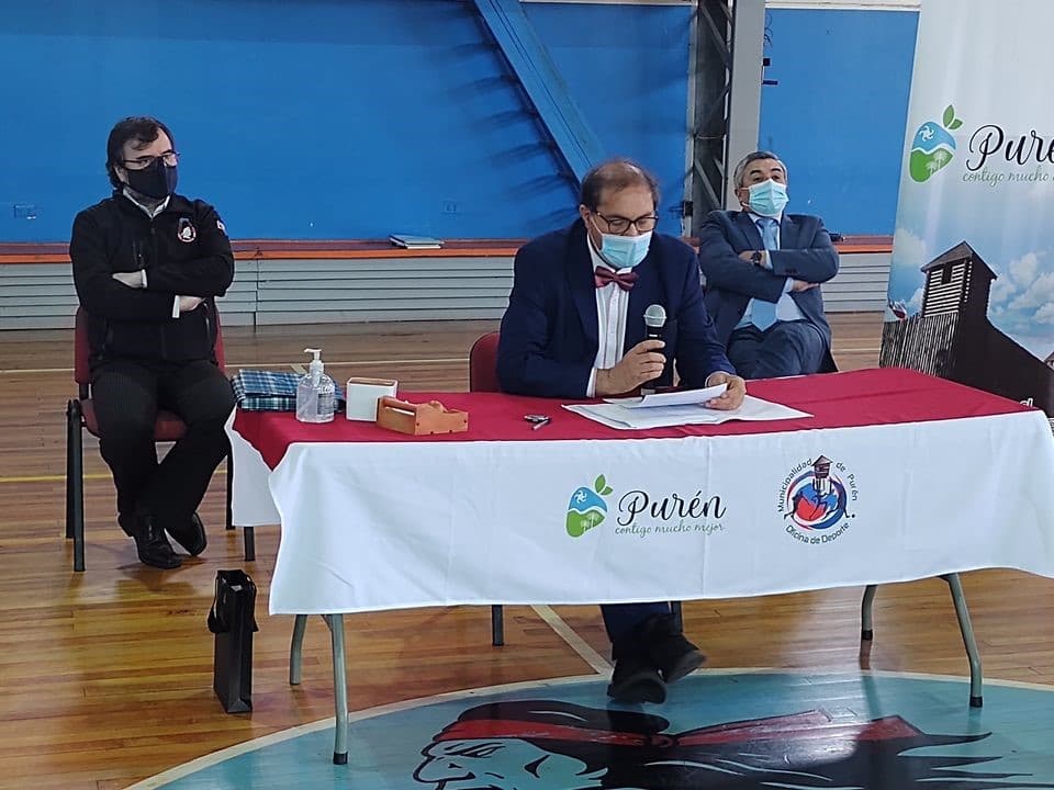 BOMBEROS DE PURÉN CEDE TERRENO A MUNICIPALIDAD
