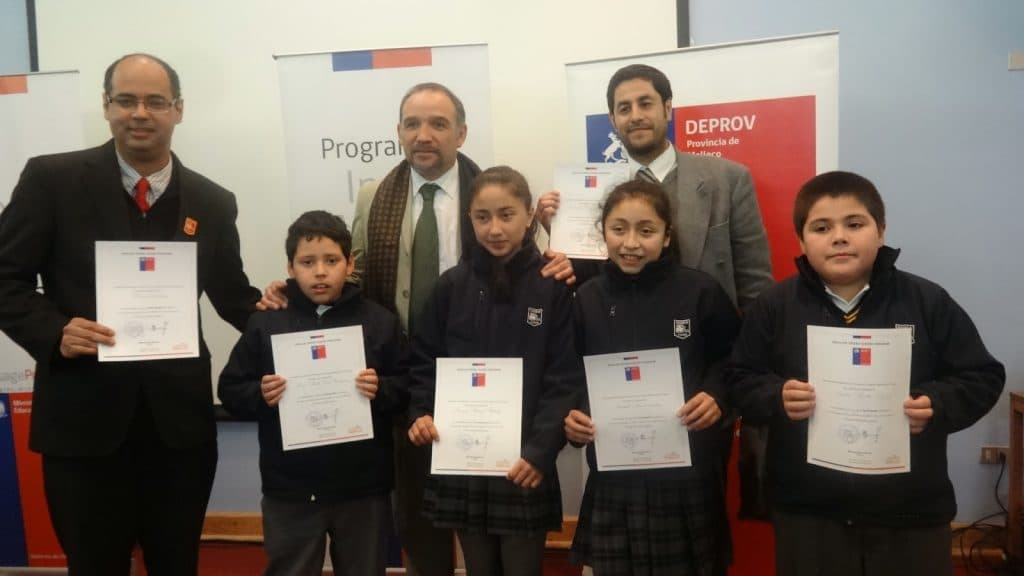 Escuela F-53 Pedro de Oña clasificó a Regional “Spelling Bee 2014”