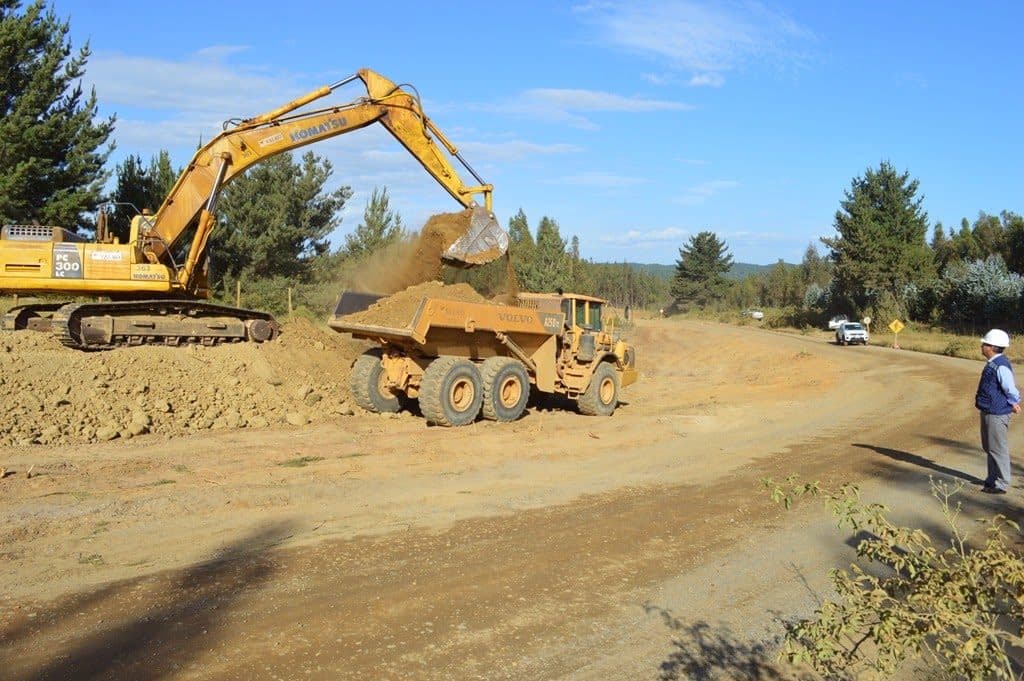 A TODA MÁQUINA AVANZAN OBRAS DEL RUTA PURÉN-LUMCO