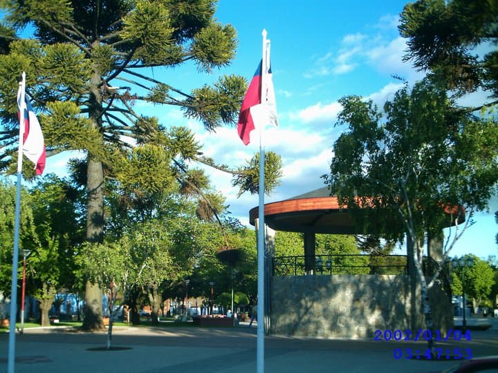 PLAZA PUREN KIOSKO BANDERA