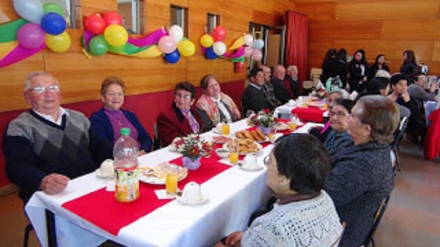 ADULTOS MAYORES DESPIDIERON AGOSTO, EN PURÉN