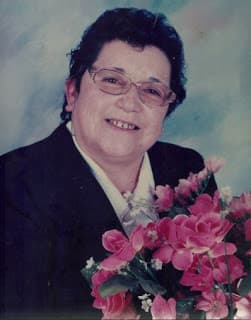 PASTORA INESITA TRES VECES MAMITA