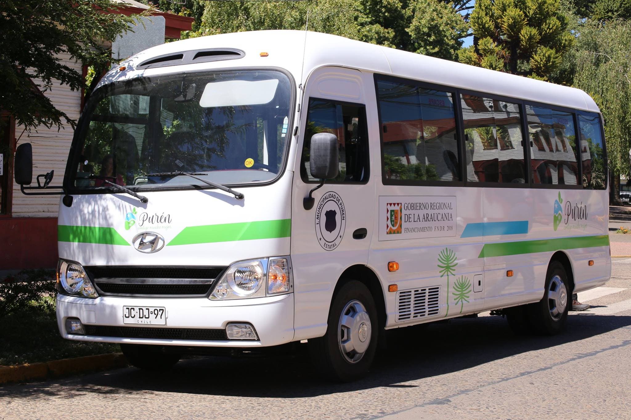 minibus escuela especial puren