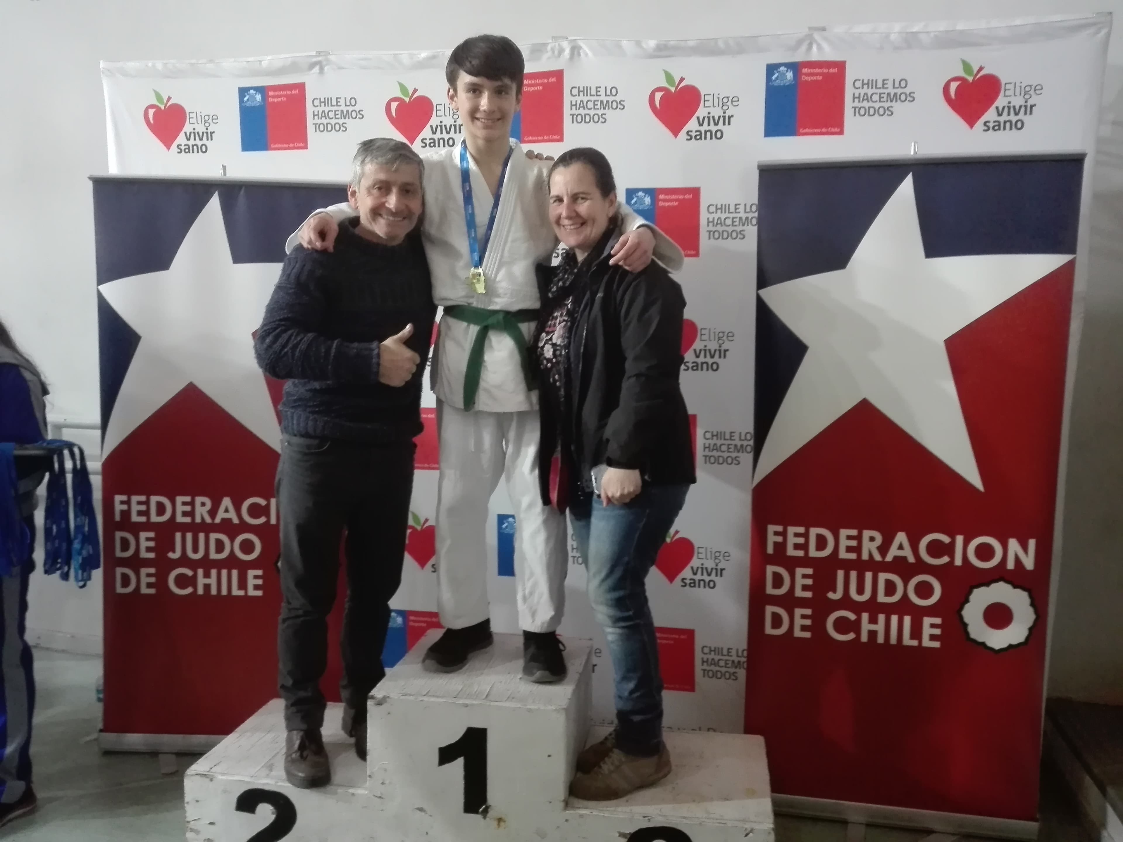 HIJO DE PURENINO TRIUNFA EN YUD