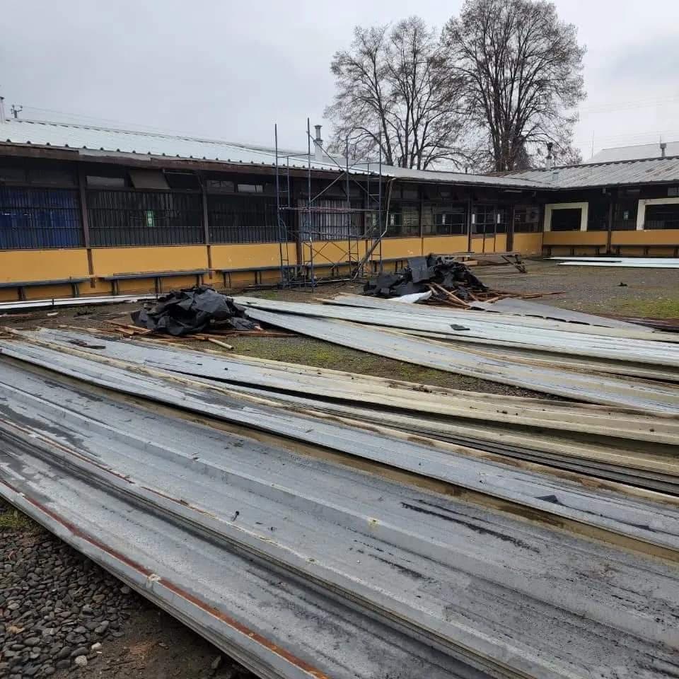 MEJORAS EN LICEO B-6 DE PURÉN