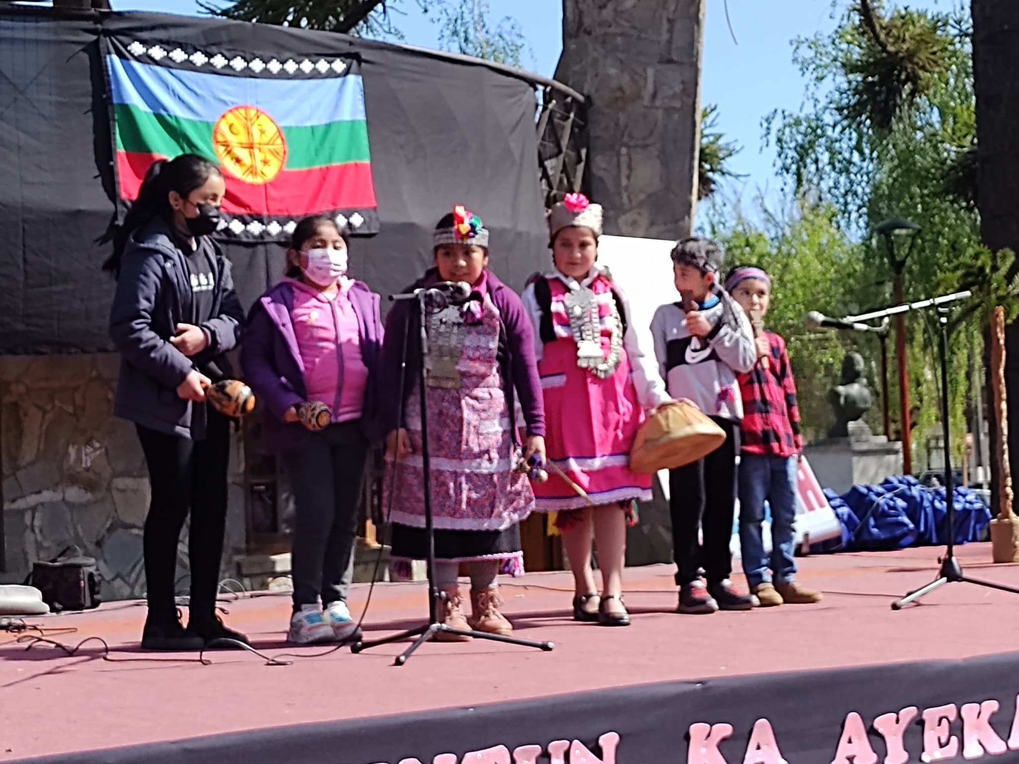 TRADICIONAL AYEKANTUN Y REGALÓ EL KEWÜN Y KIMÜN