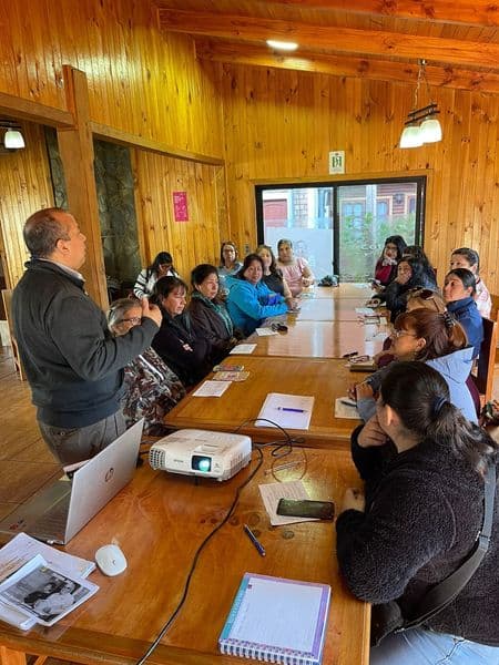 USUARIAS DEL PROGRAMA JEFAS DE HOGAR DE PURÉN PARTICIPARON DE TALLER DE POSTULACIÓN A FONDOS SERCOTEC