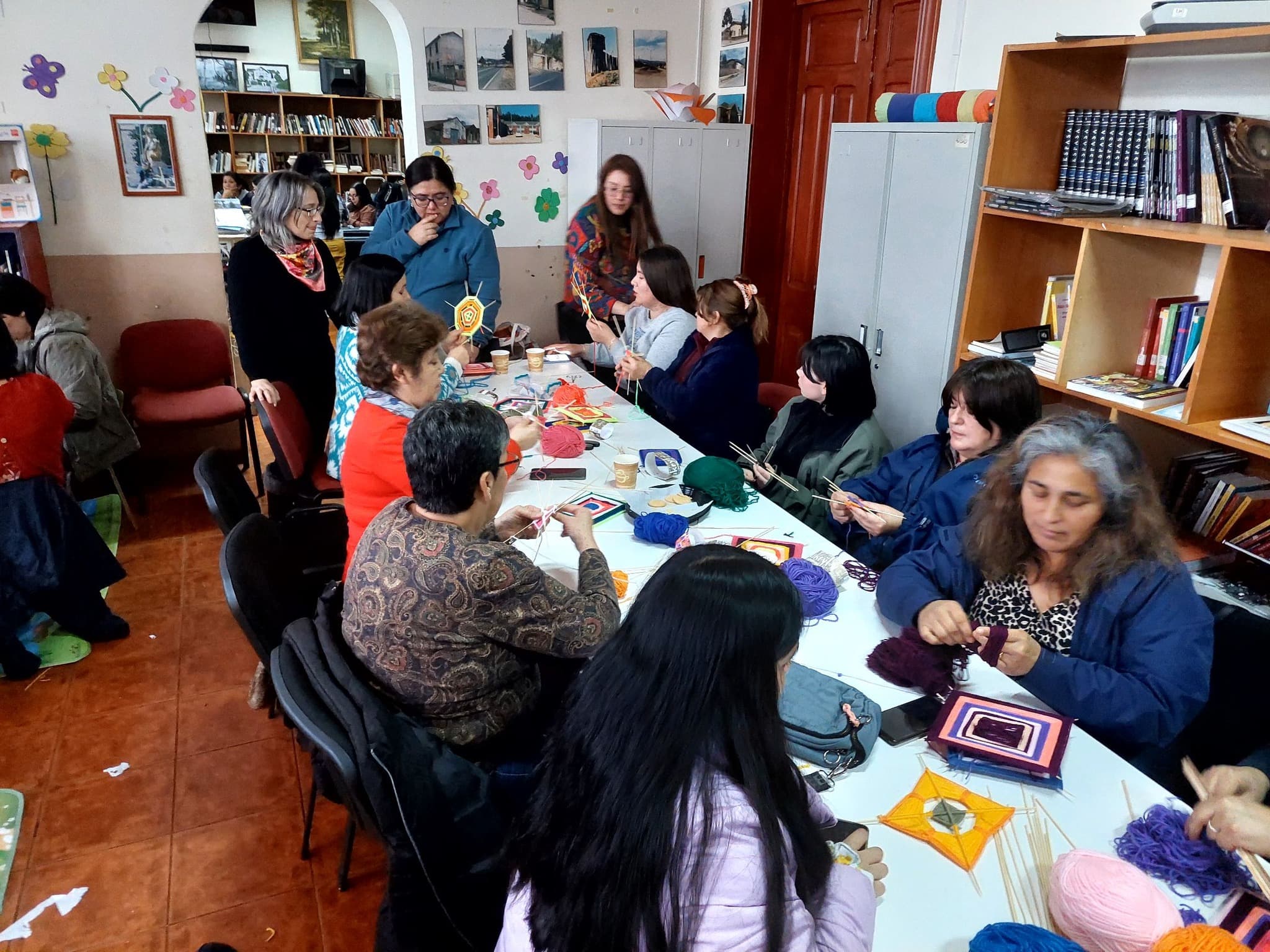 TALLER DE MANDALA FUE TODO UN ÉXITO, EN PURÉN